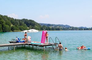 Badefreuden am Keutschachersee